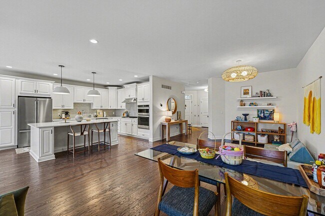 Building Photo - 3212 Brackley Dr