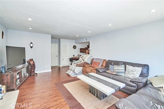 Building Photo - 8052 Ainsworth Ln