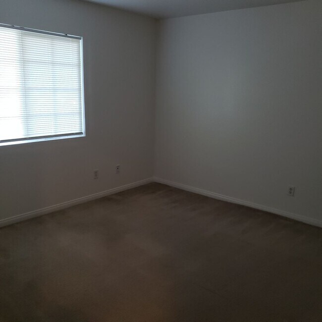 Building Photo - BEAUTIFUL ROSETTA CANYON 45014 Anabel Lane Lake Elsinore