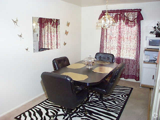 Primary Photo - Hartford Square Townhomes