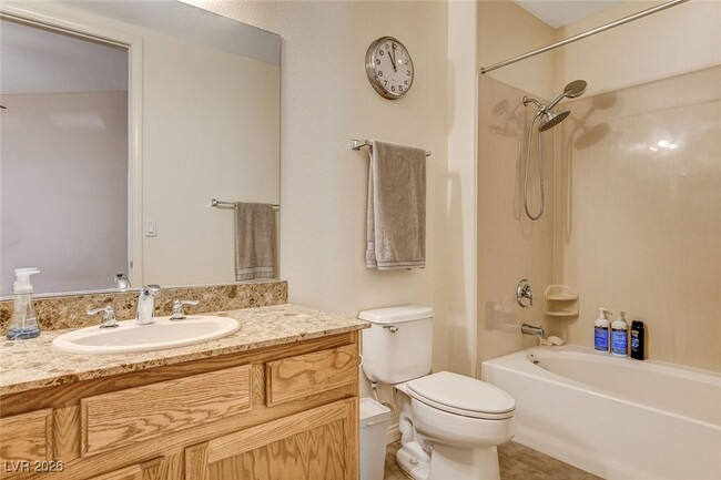 Building Photo - 56 E Serene Ave