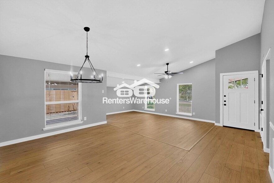 Building Photo - 1527 Cherokee Trail