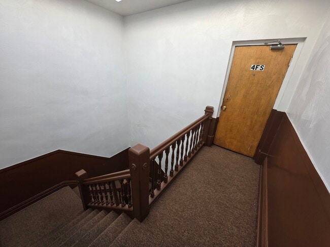 Building Photo - 6527 S Kimbark Ave