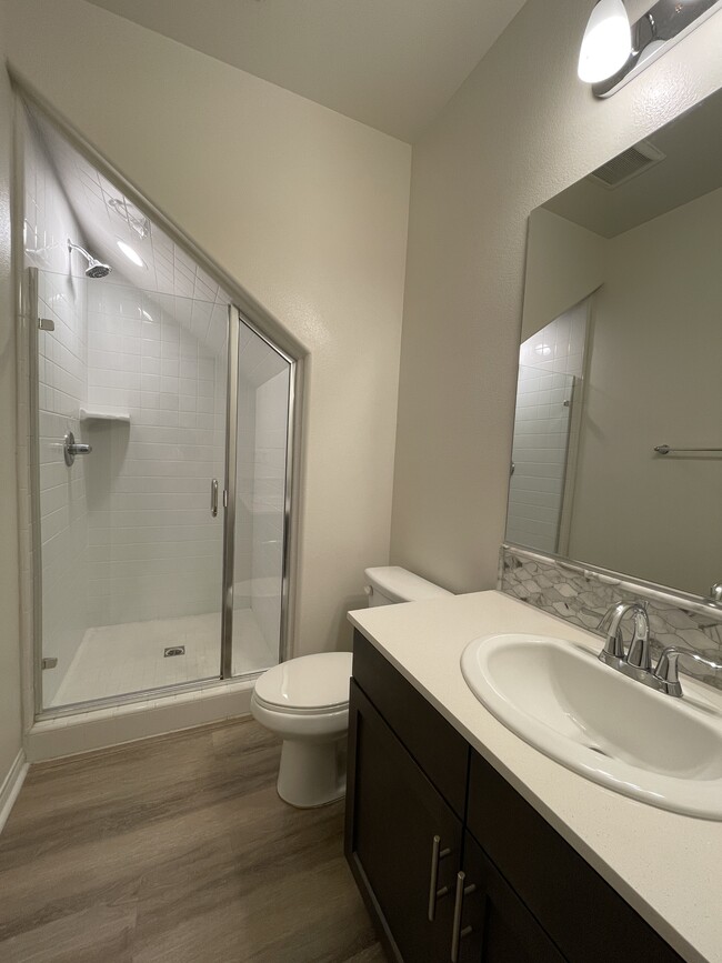 Building Photo - 179 Stage Trail Rd.