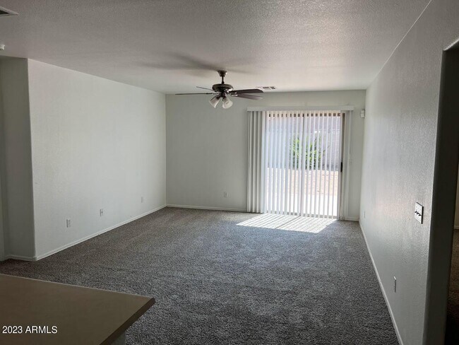 Building Photo - 3217 S 65th Dr