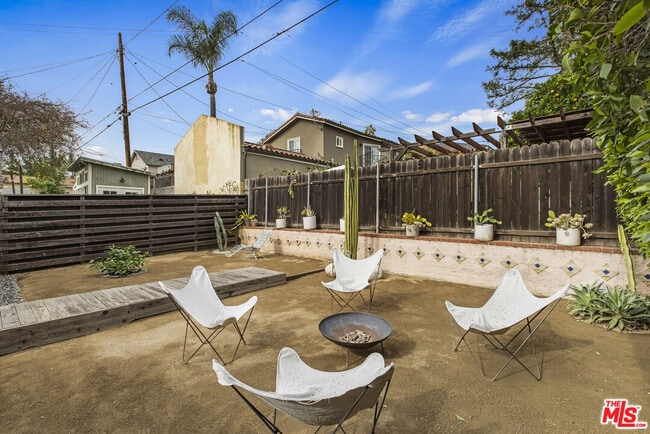 Building Photo - 5215 Almaden Dr