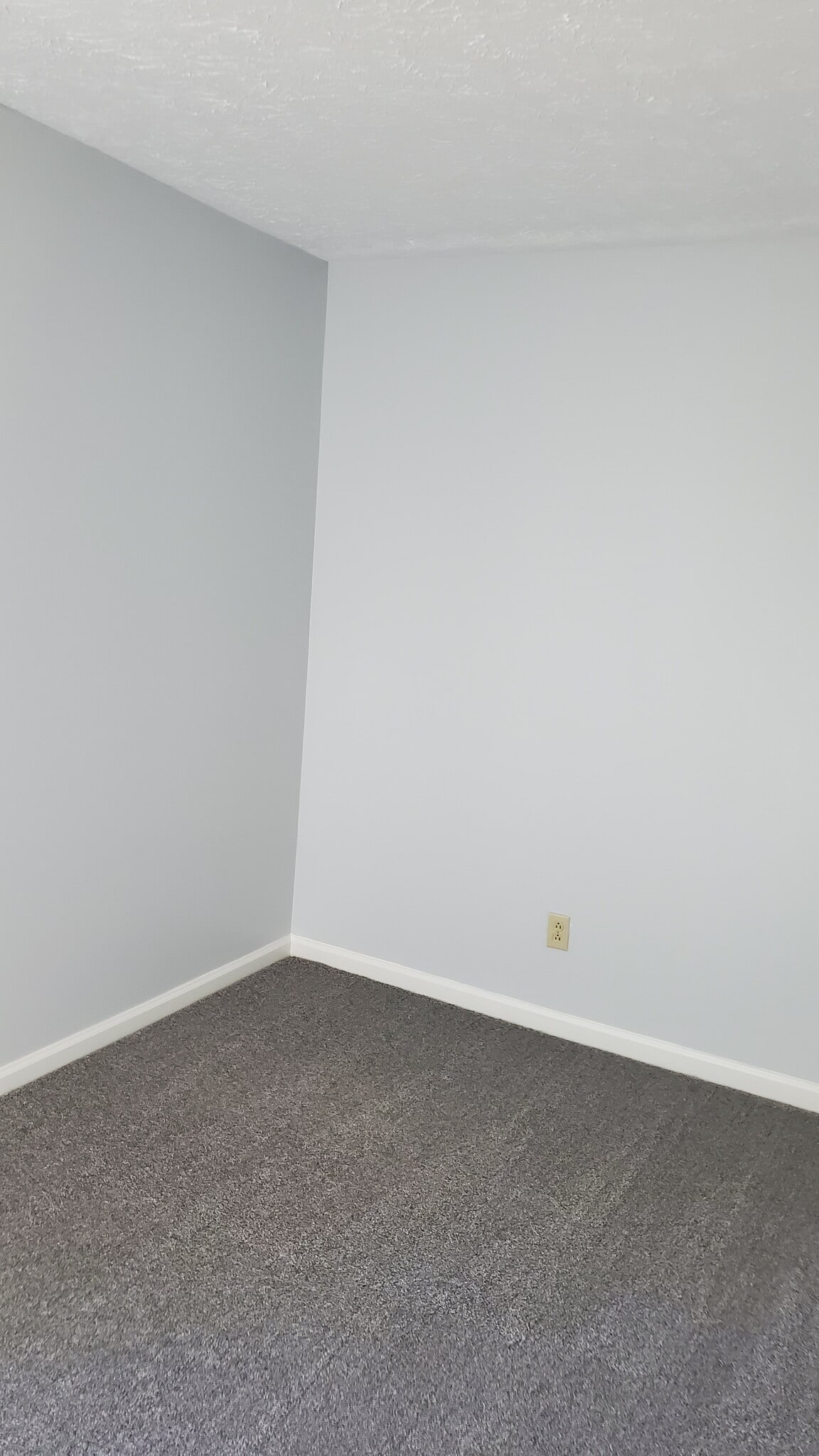 Small 2nd bedroom or office - 1503 5th St