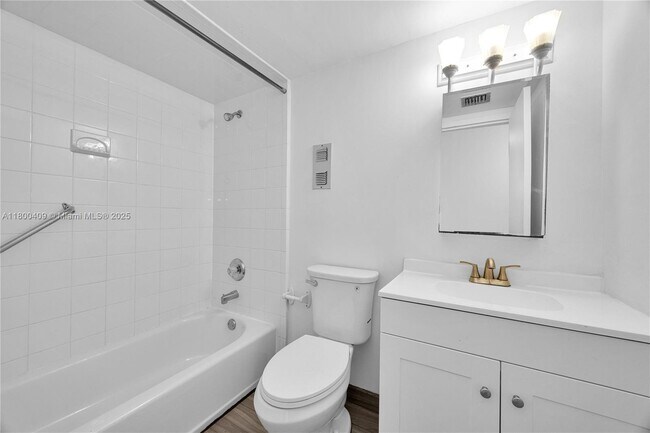 Building Photo - 14180 SW 84th St