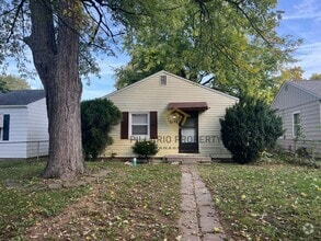 Building Photo - Minutes to the Indy 500 Track, 2 Bedroom, ...