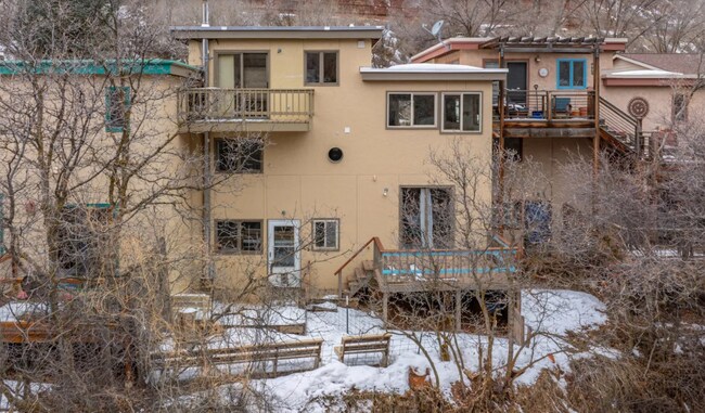 Building Photo - 3104 Hager Ln