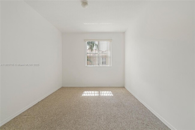 Building Photo - 4922 Sailboat Dr