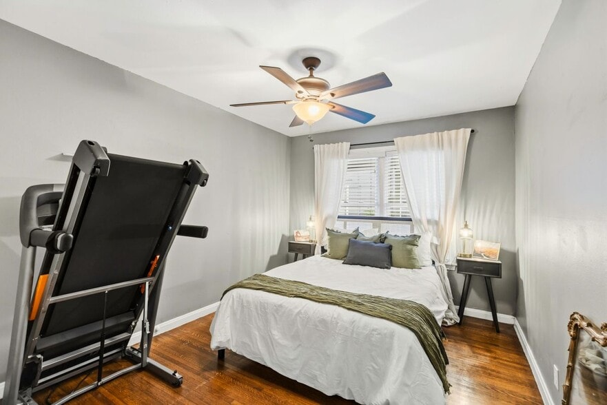 Building Photo - 1311 Madison Ave