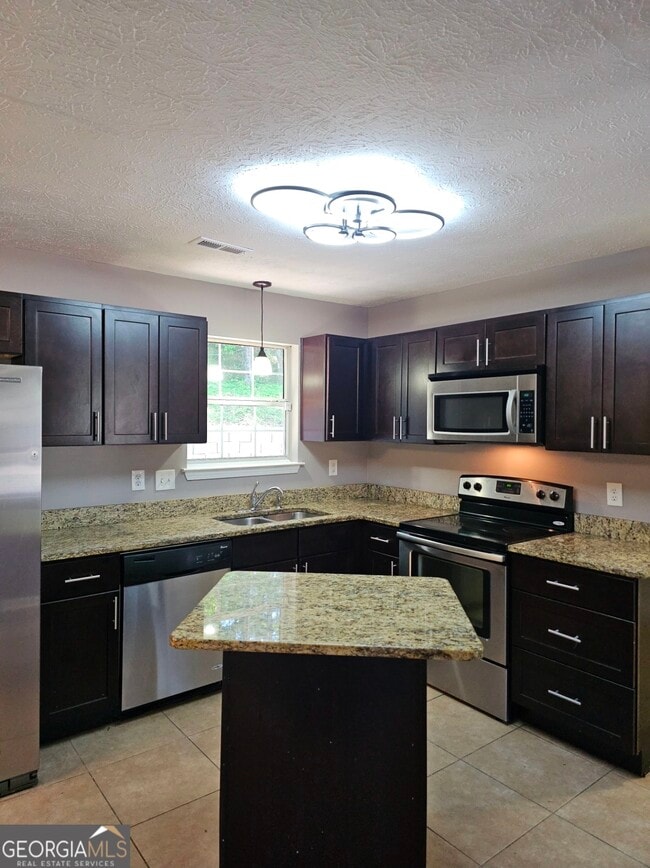 Building Photo - 218 Preston Cir