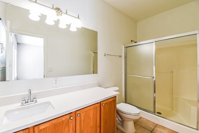 Building Photo - 631 E Renegade Pl