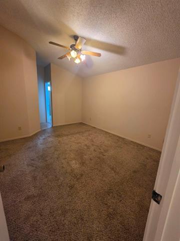 Building Photo - 1416 Hackamore St