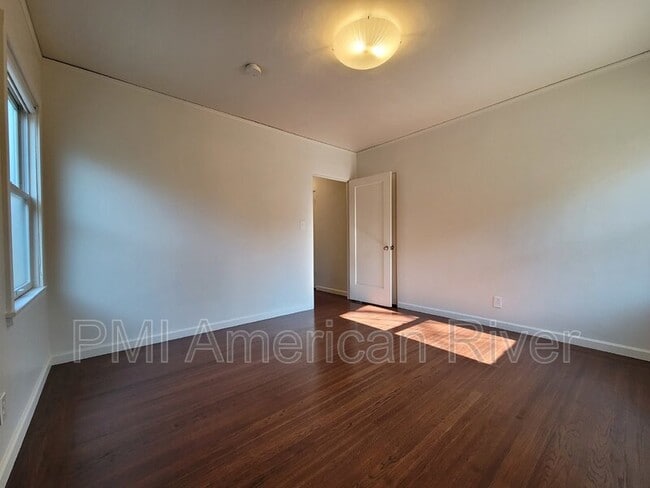 Building Photo - 2016 Vallejo Way