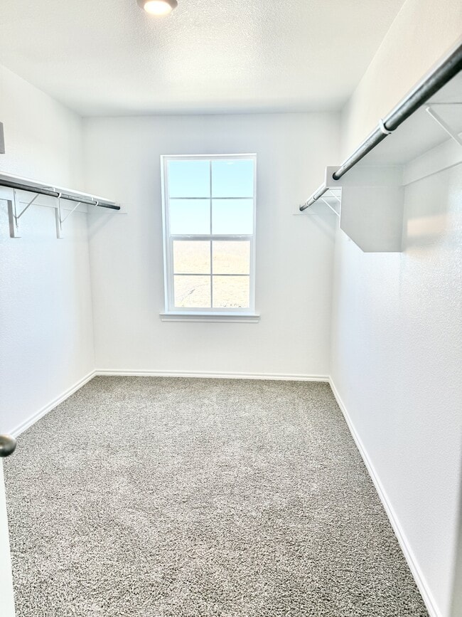 Building Photo - 1804 Teton River Dr