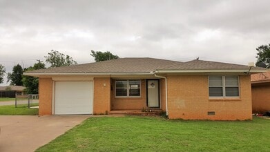 Building Photo - Updated 3 bedroom Near SWOSU $1.200/month