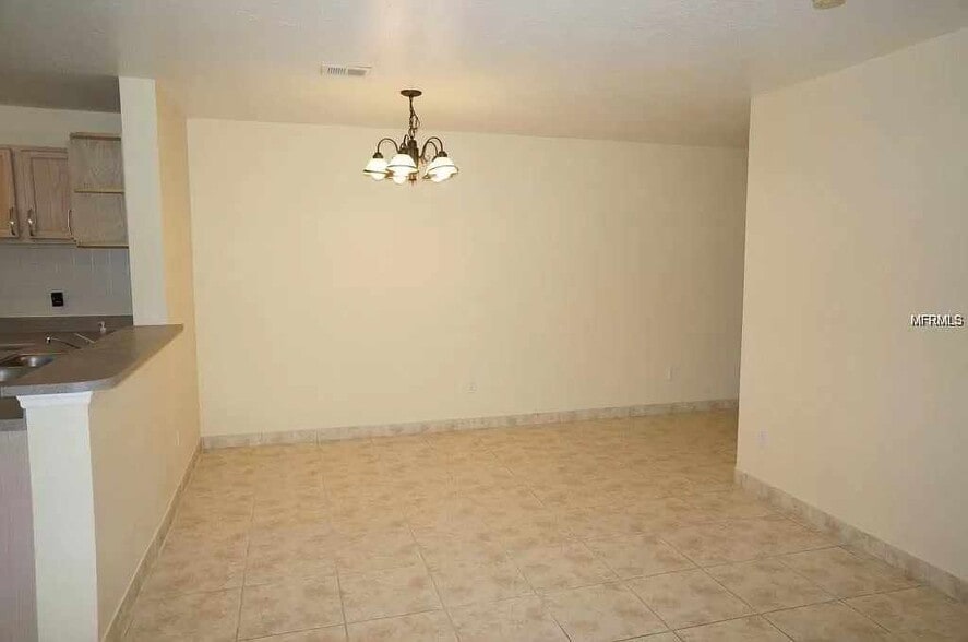 Building Photo - 7618 Pissarro Dr