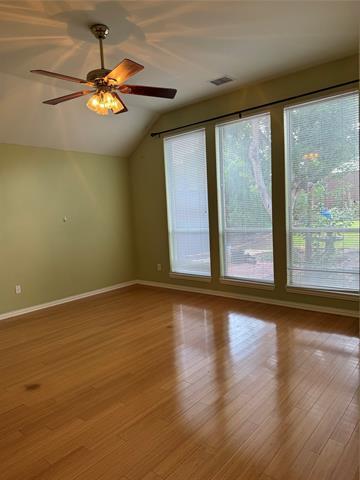 Building Photo - 8605 Fisher Dr