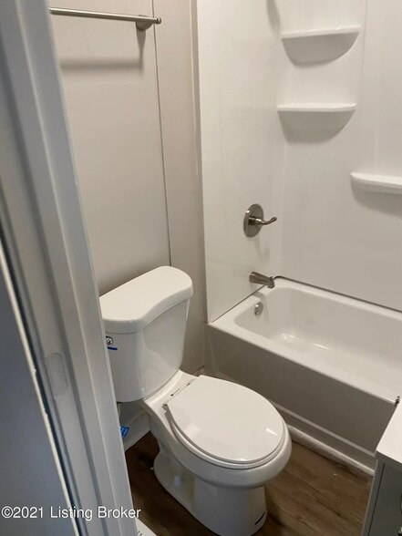 Building Photo - 856 S 24th St