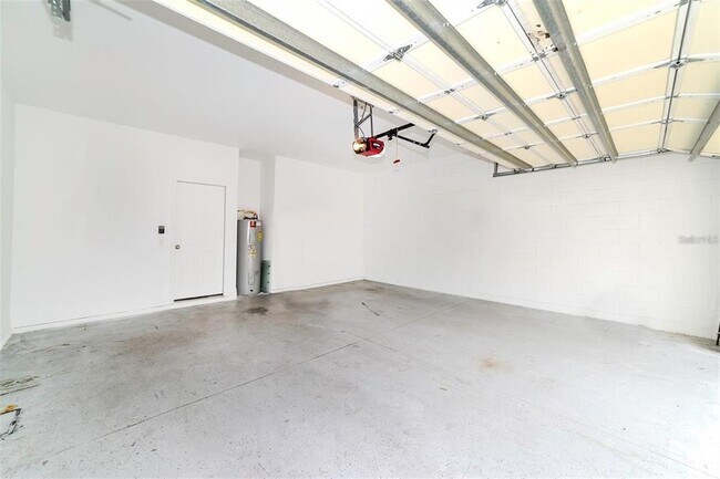 Building Photo - 10124 Malpas Point