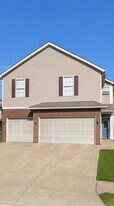 Building Photo - 3401 Wyndham Way