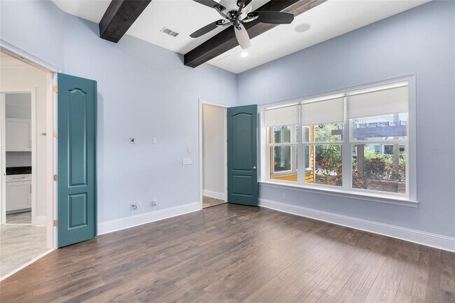 Building Photo - 13798 Walcott Avenue