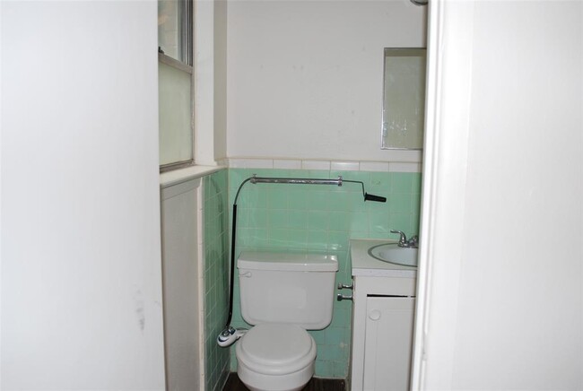 Building Photo - 3809 Titan Trail