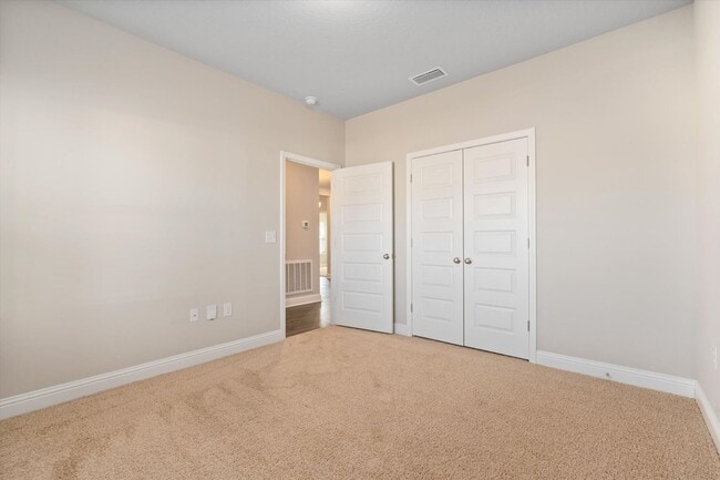 Building Photo - UPCOMING LISTING -WITH LAWNCARE- IN STONEBRIDGE