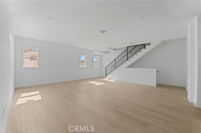 Building Photo - 4511 Rosewood Ave