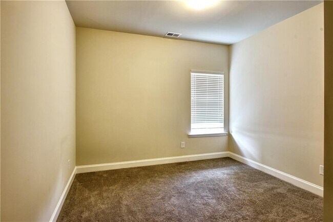 Building Photo - 5193 Woodline View Ln