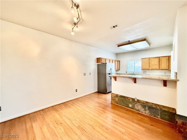 Building Photo - 1802 Ellisworth Pl