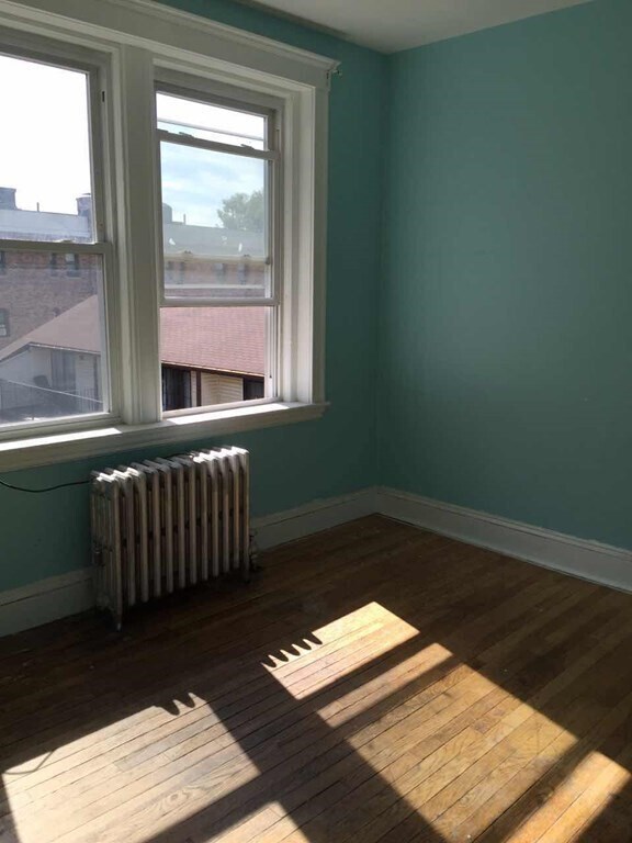 Building Photo - 40 Ashford St