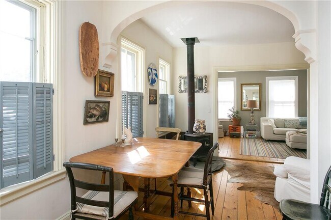 Building Photo - 94 Spring St