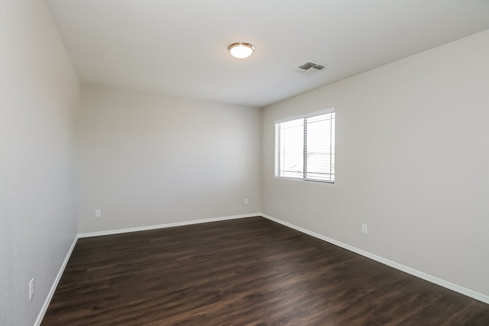 Building Photo - 1935 E Renegade Trail