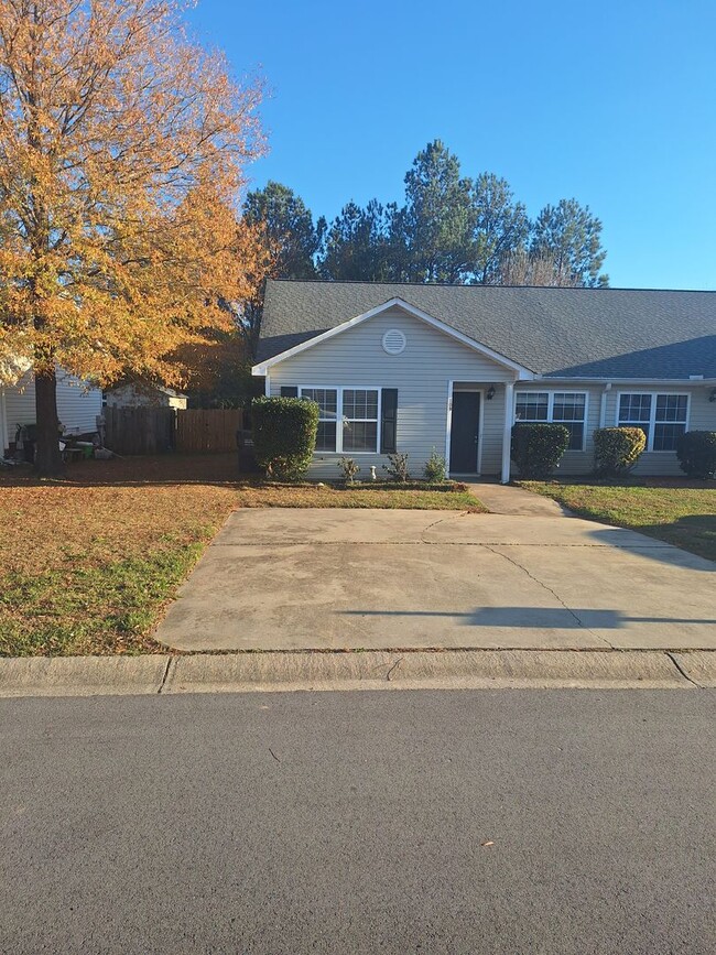 Primary Photo - Adorable Three Bedroom Condo in Chapin SC