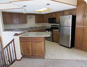 Building Photo - 7196 Sunnyslope Dr