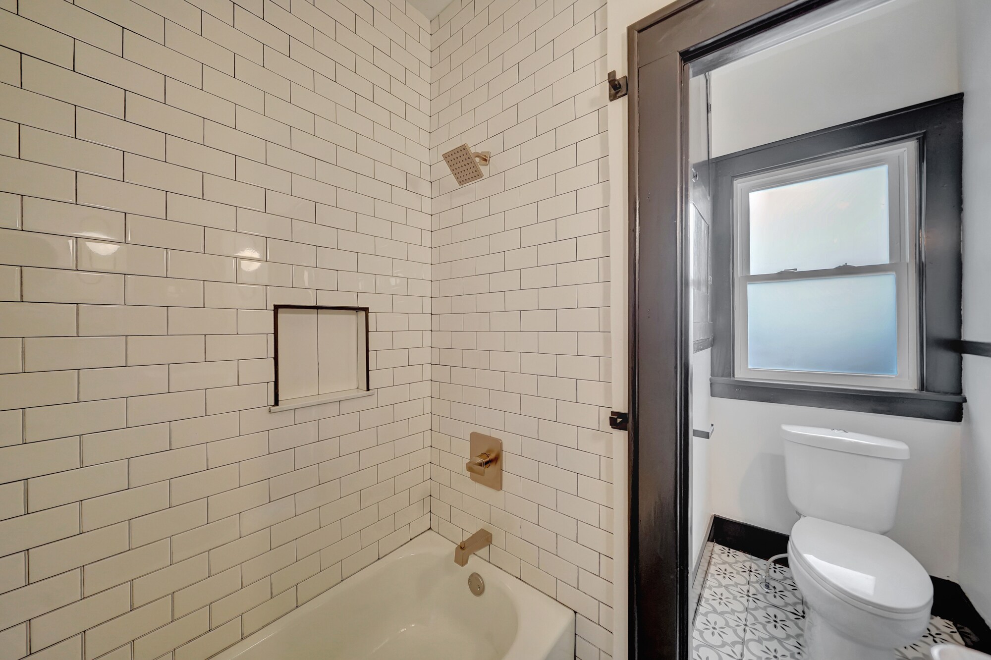 Building Photo - 216 N 25th St