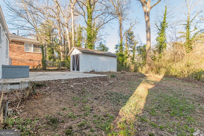 Building Photo - 1376 Westmont Rd SW