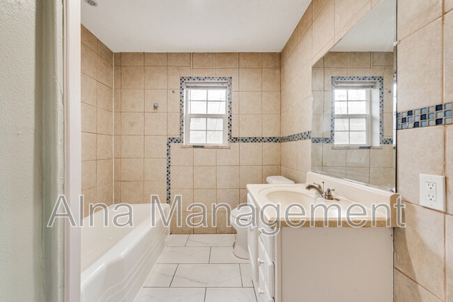 Building Photo - 3332 Mesquite Rd