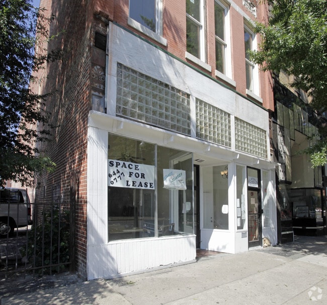 Building Photo - 11 E Broad St