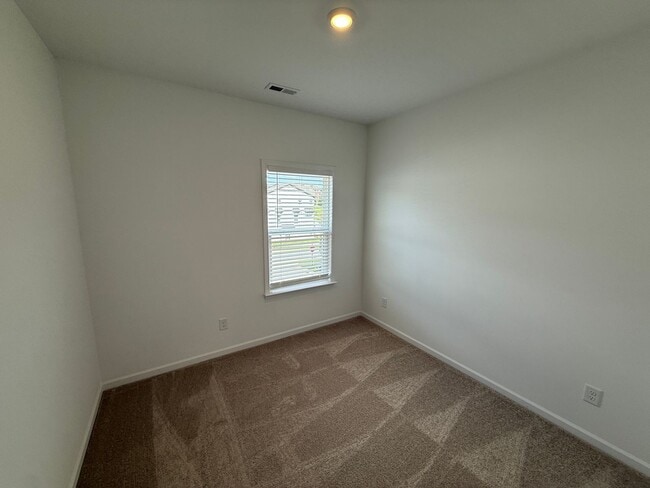 Building Photo - Brand New 3-Story home in the heart of Nor...