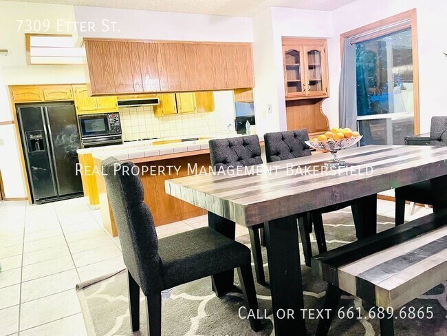 Building Photo - 7309 Etter St