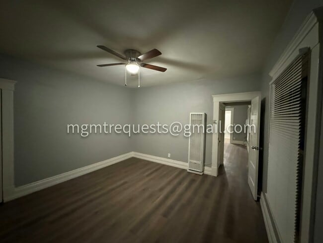 Building Photo - 509 W Olive Ave