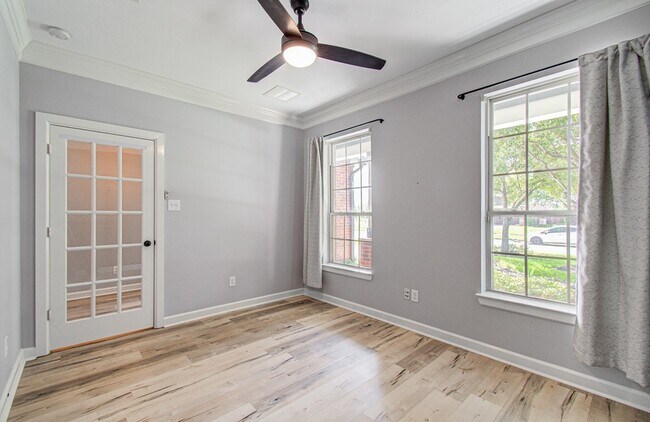 Building Photo - 12935 Northpointe Bend Dr