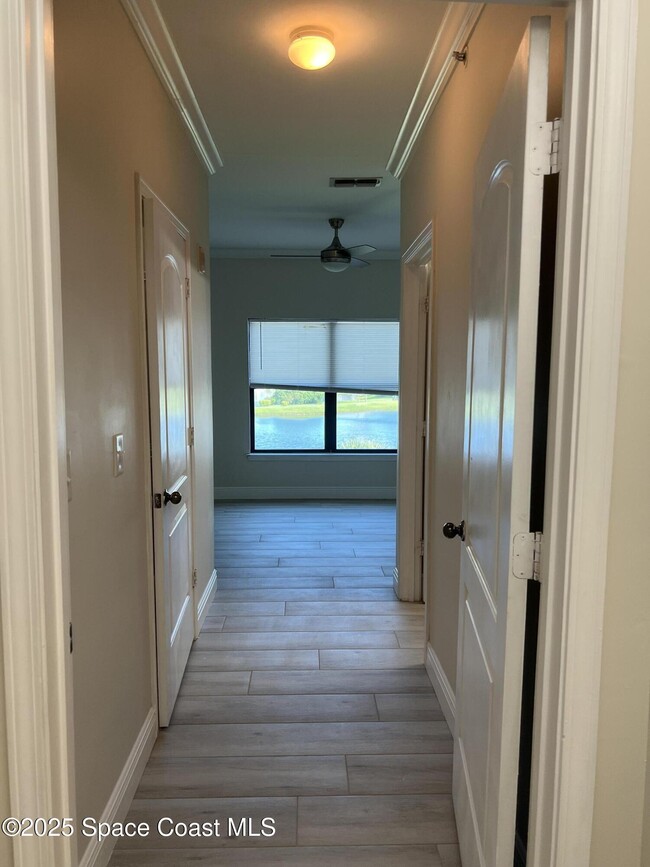 Building Photo - 6421 Borasco Dr