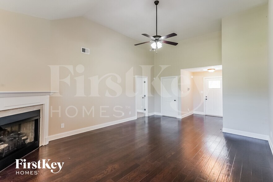 Building Photo - 309 Liberty Bell Ln