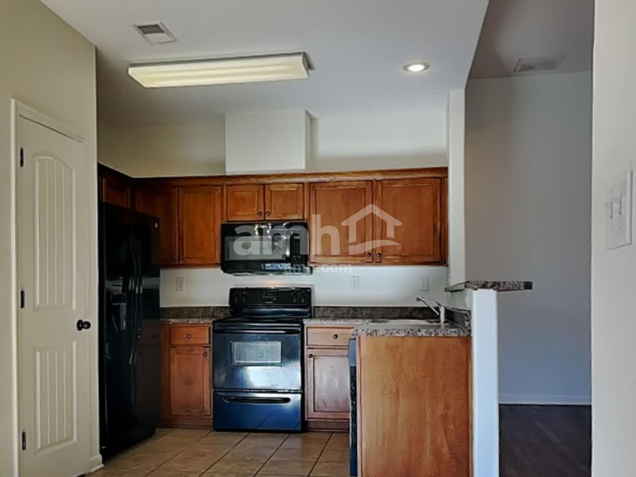 Building Photo - 10361 Cooper Ridge Cv