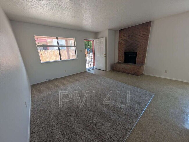 Building Photo - 12813 Dunes Rd SE
